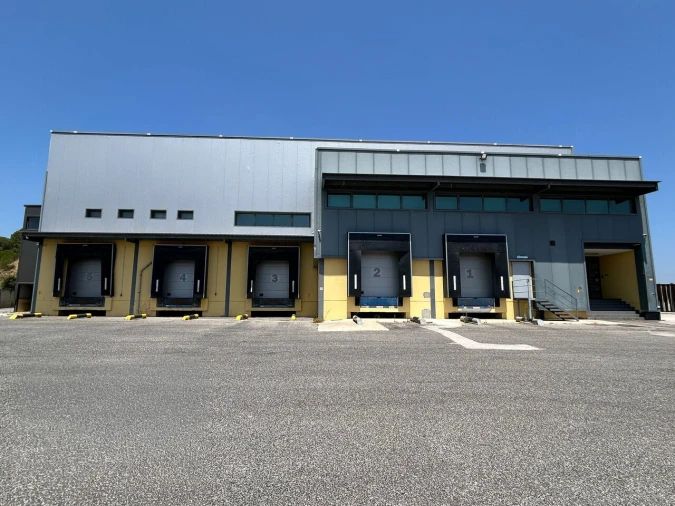 Armazém para Arrendamento em Azambuja Foto 2