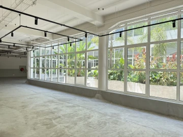 Escritório para Arrendamento em Ajuda