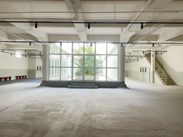 Escritório para Arrendamento em Ajuda