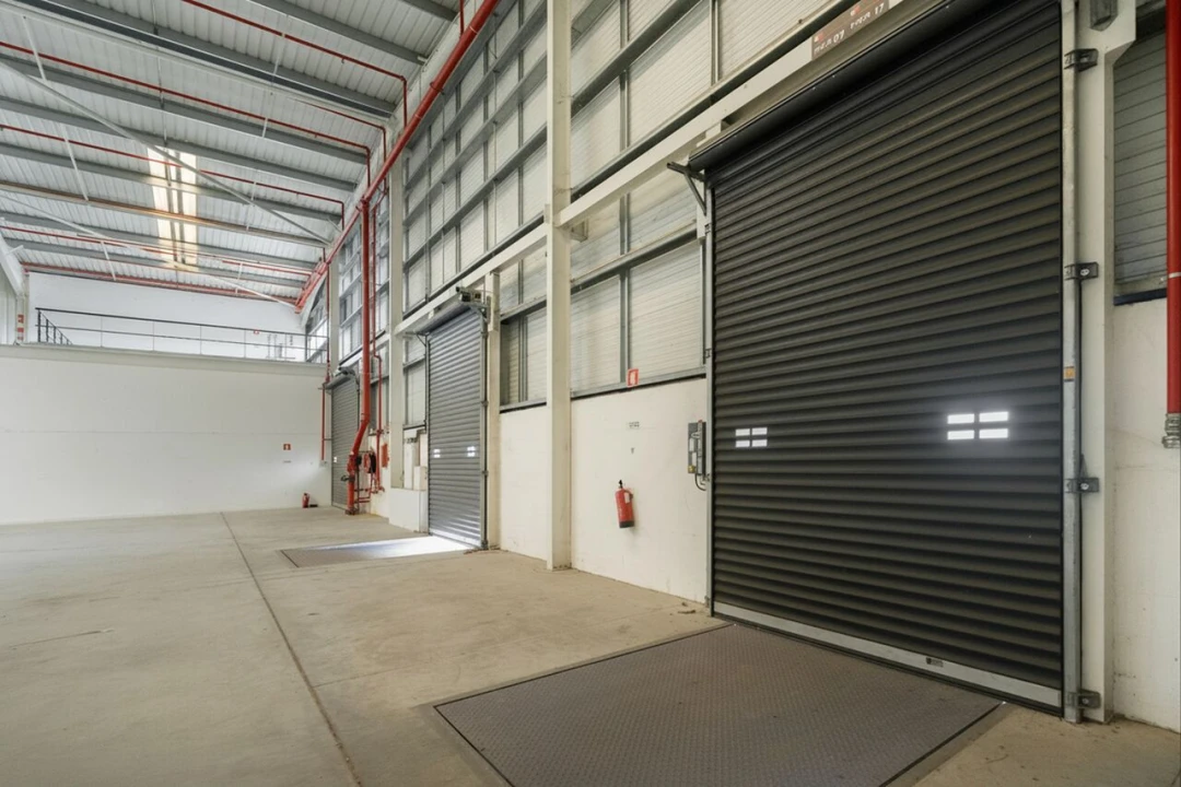 Armazém para Arrendamento em Benavente Foto 7