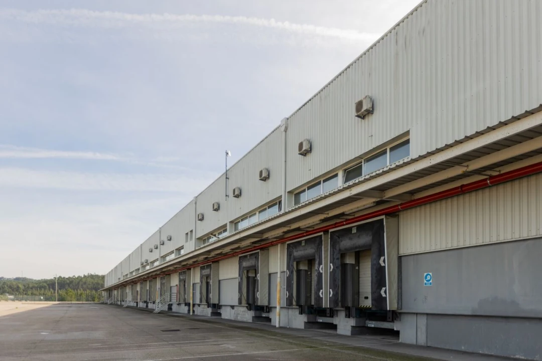 Armazém para Arrendamento em Leiria, Pousos, Barreira e Cortes Foto 1