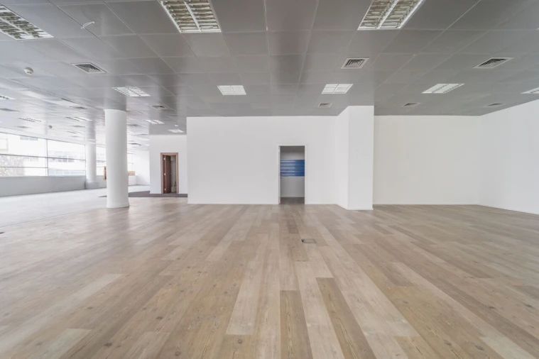 Escritório para Arrendamento em Lordelo do Ouro e Massarelos Foto 4