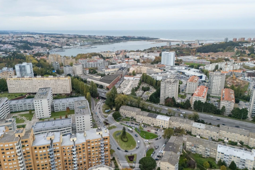 Escritório para Arrendamento em Lordelo do Ouro e Massarelos Foto 23