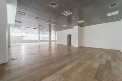 Escritório para Arrendamento em Lordelo do Ouro e Massarelos