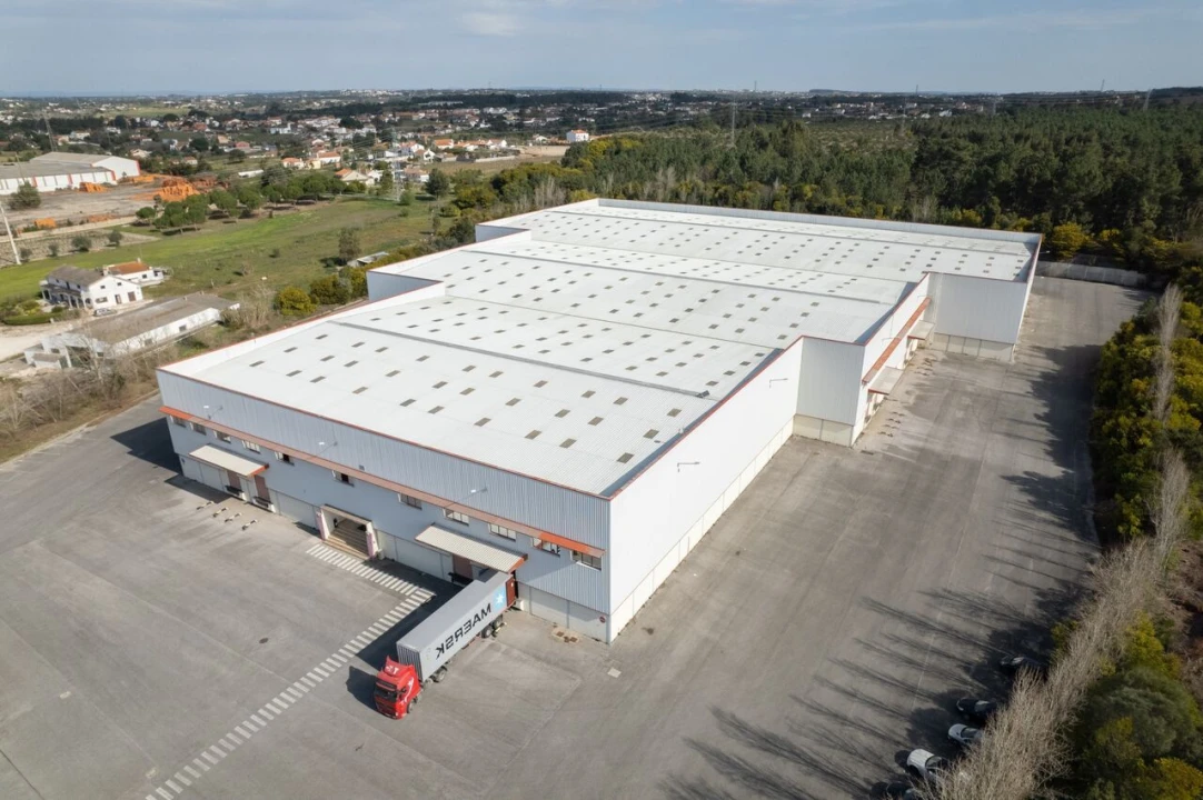 Armazém para Arrendamento em Vale da Pedra Foto 19