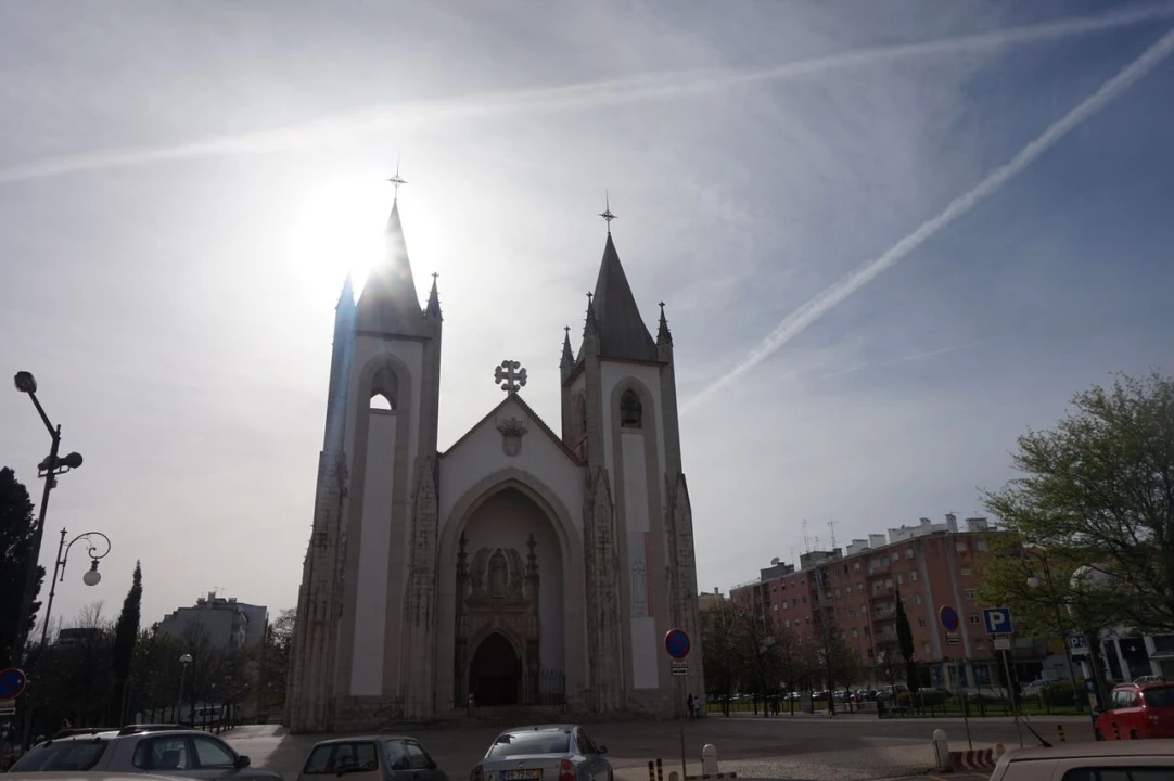 Loja para Arrendamento em Campo de Ourique Foto 10