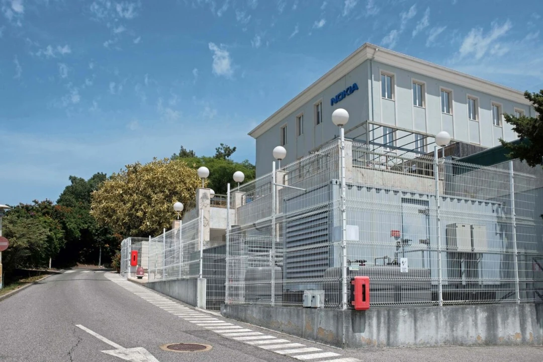 Escritório para Arrendamento em Venteira Foto 8