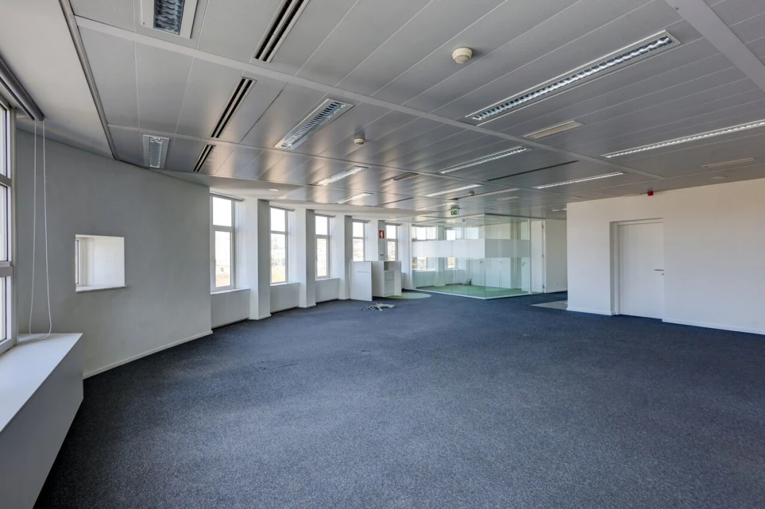 Escritório para Arrendamento em Algés, Linda-A-Velha e Cruz Quebrada-Dafundo Foto 20