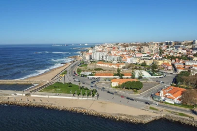 Moradia T3 para Venda em Aldoar, Foz do Douro e Nevogilde