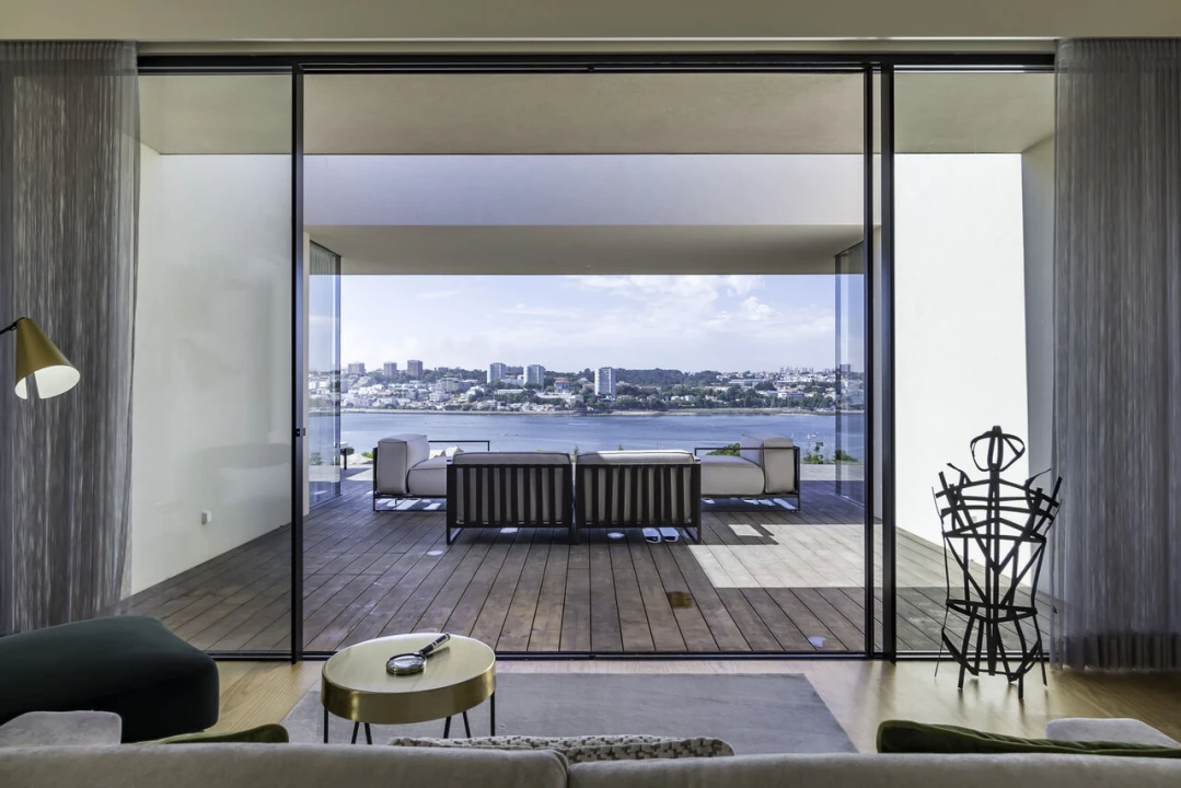 Moradia T4 para Venda em Canidelo Foto 2