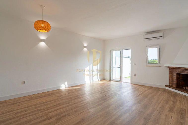 Moradia T2 para Venda em Altura Foto 2