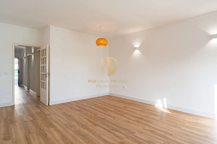 Moradia T2 para Venda em Altura Foto 9