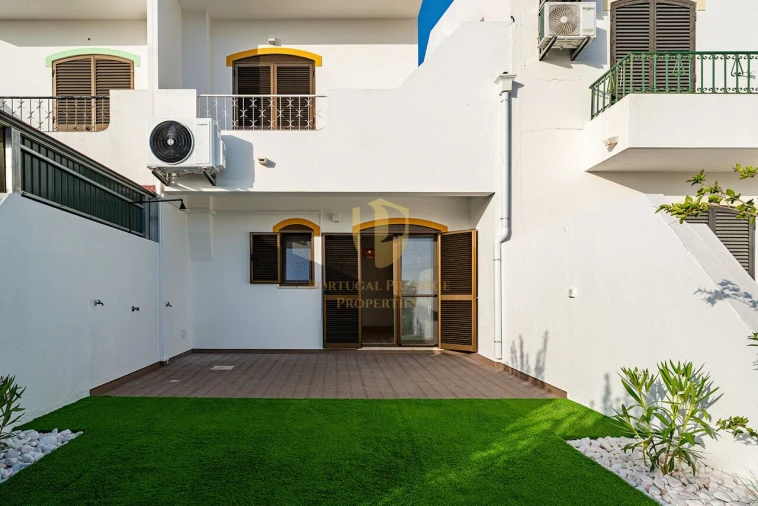 Moradia T2 para Venda em Altura Foto 12