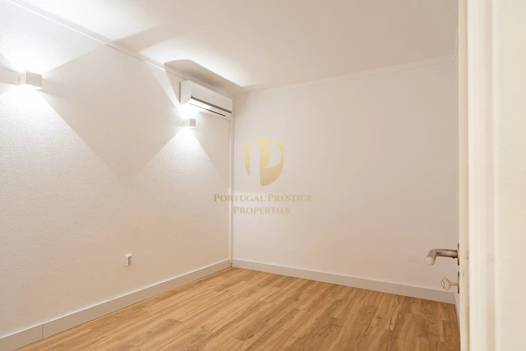 Moradia T2 para Venda em Altura Foto 21