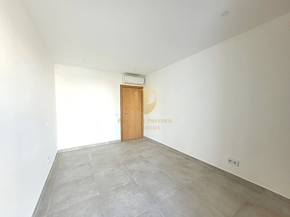 Apartamento T2 para Venda em Armação de Pera Foto 25