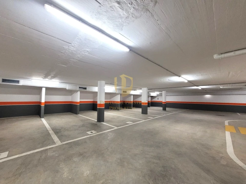 Apartamento T2 para Venda em Armação de Pera Foto 35