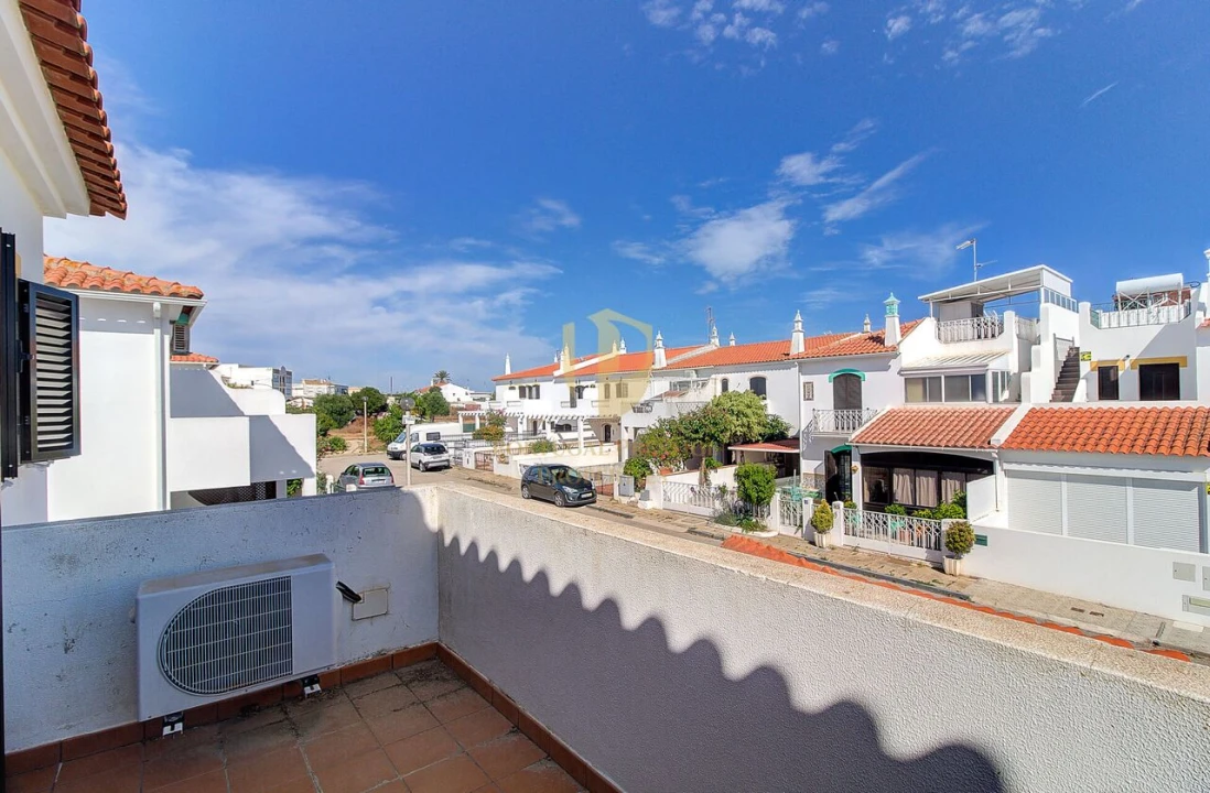 Moradia T3 para Venda em Altura Foto 30