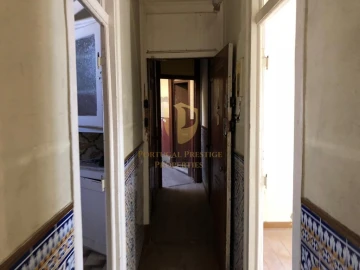 Prédio para Venda em Santa Maria Maior