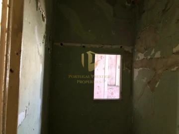 Prédio para Venda em Santa Maria Maior
