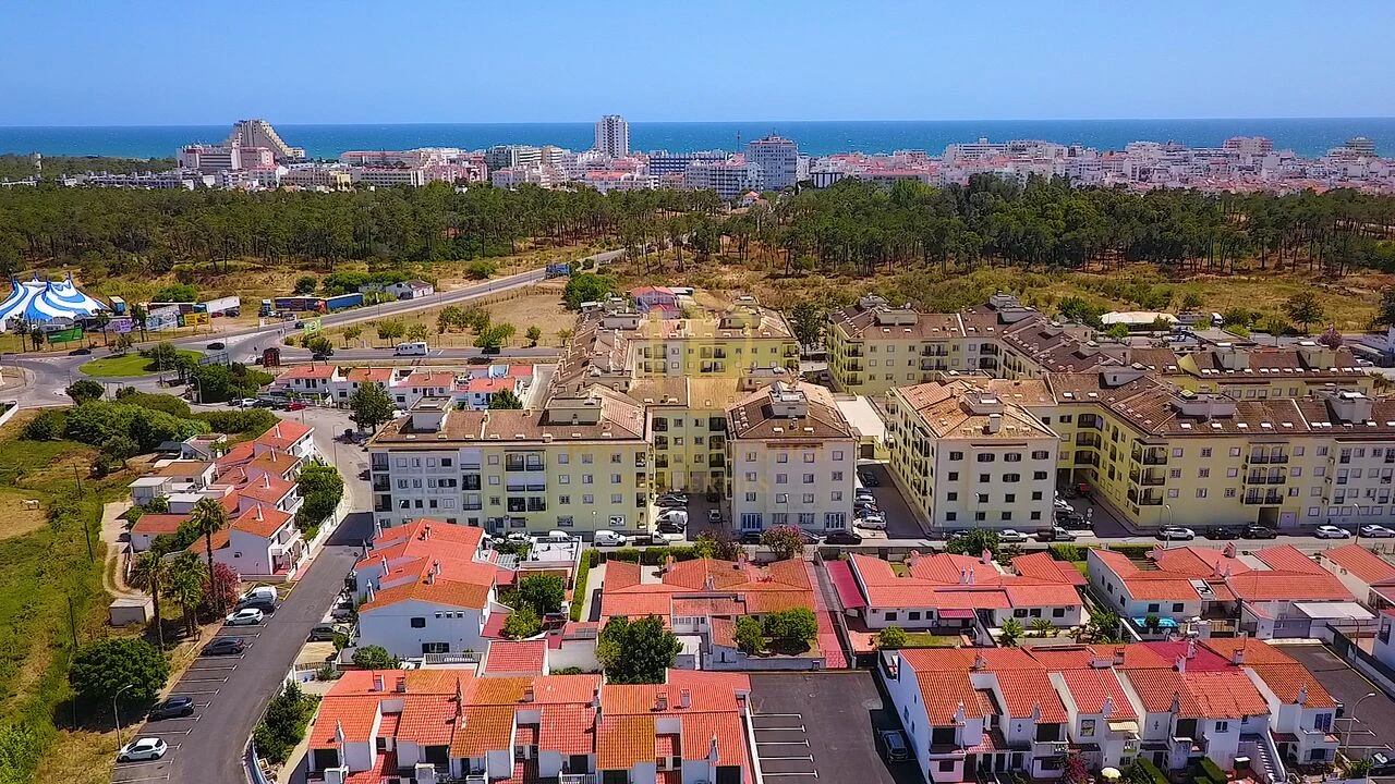 Moradia T4 para Venda em Monte Gordo Foto 22