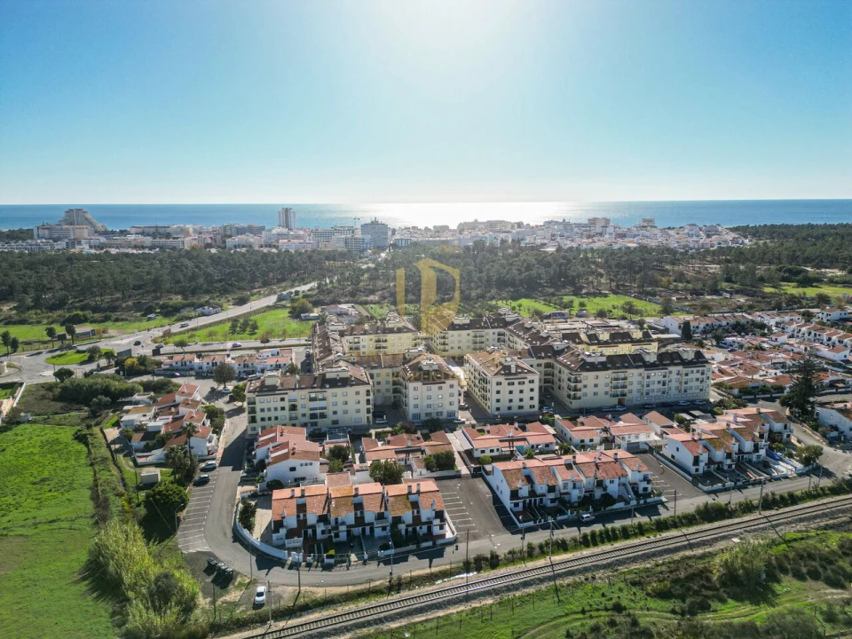 Moradia T4 para Venda em Monte Gordo Foto 26