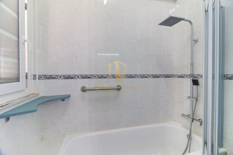 Moradia T4 para Venda em Monte Gordo Foto 18