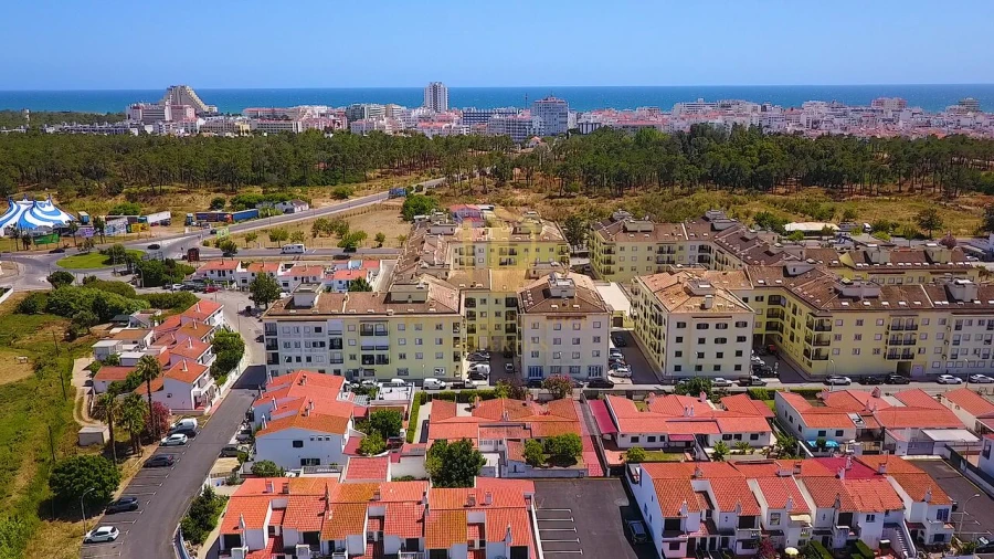 Moradia T4 para Venda em Monte Gordo Foto 22