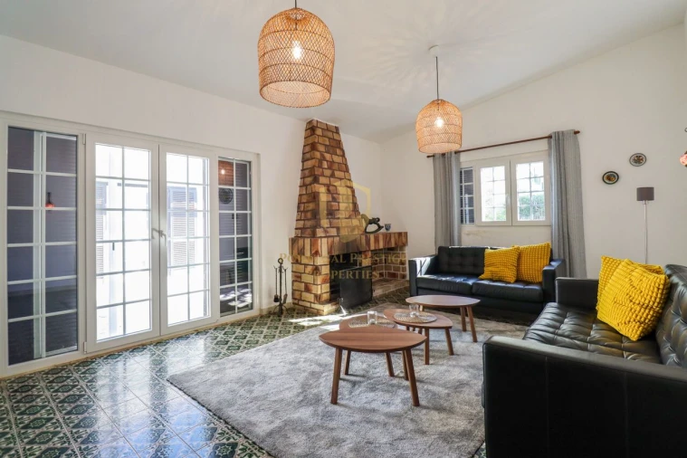 Moradia T4 para Venda em Monte Gordo Foto 5