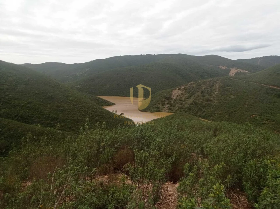 Terreno para Venda em São Bartolomeu de Messines Foto 1