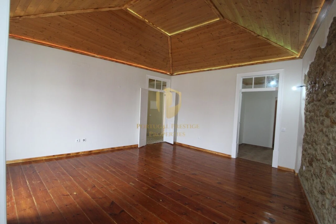 Apartamento T4 para Venda em São Brás de Alportel Foto 17