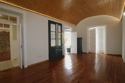 Apartamento T4 para Venda em São Brás de Alportel