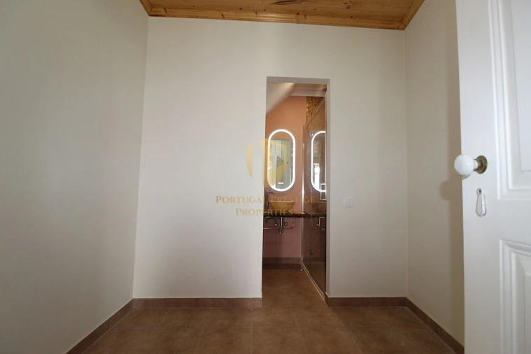 Apartamento T4 para Venda em São Brás de Alportel Foto 19