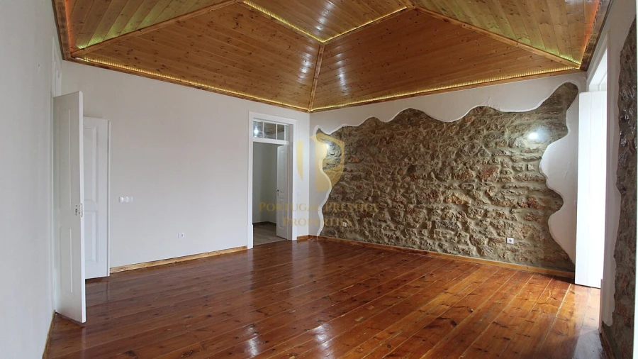 Apartamento T4 para Venda em São Brás de Alportel