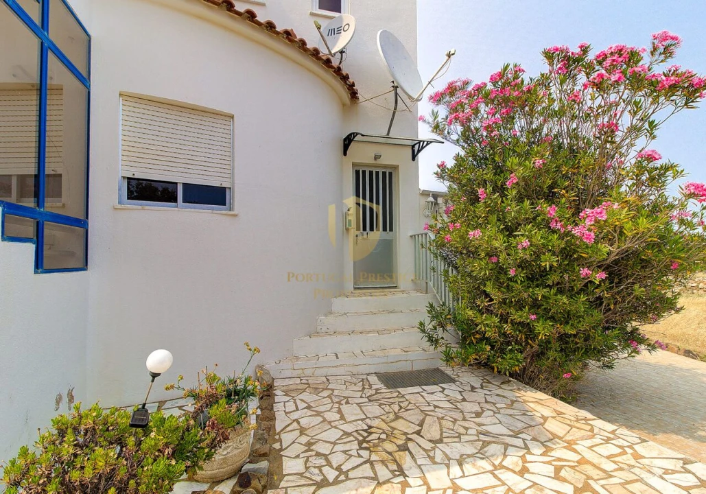 Moradia T6 para Venda em Vila Nova de Cacela Foto 7
