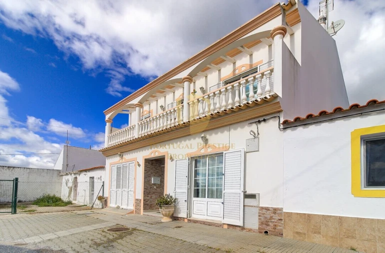 Moradia T3 para Venda em Vila Nova de Cacela Foto 4