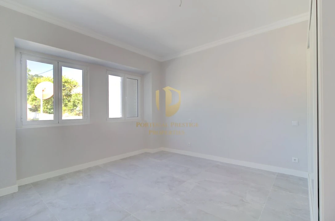 Moradia T6 para Venda em Vila Nova de Cacela Foto 8