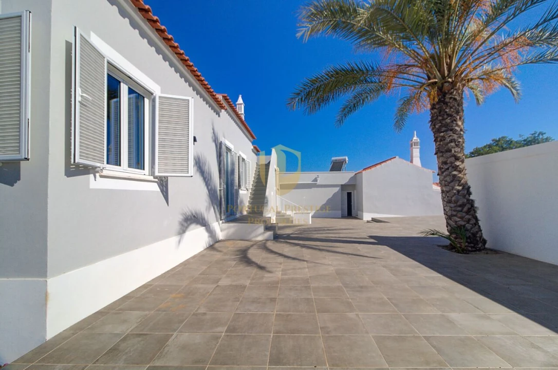 Moradia T6 para Venda em Vila Nova de Cacela Foto 28