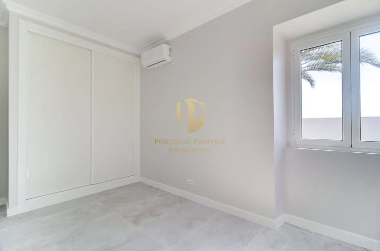 Moradia T6 para Venda em Vila Nova de Cacela Foto 18