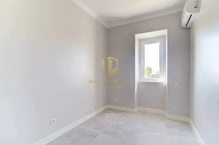 Moradia T6 para Venda em Vila Nova de Cacela Foto 21