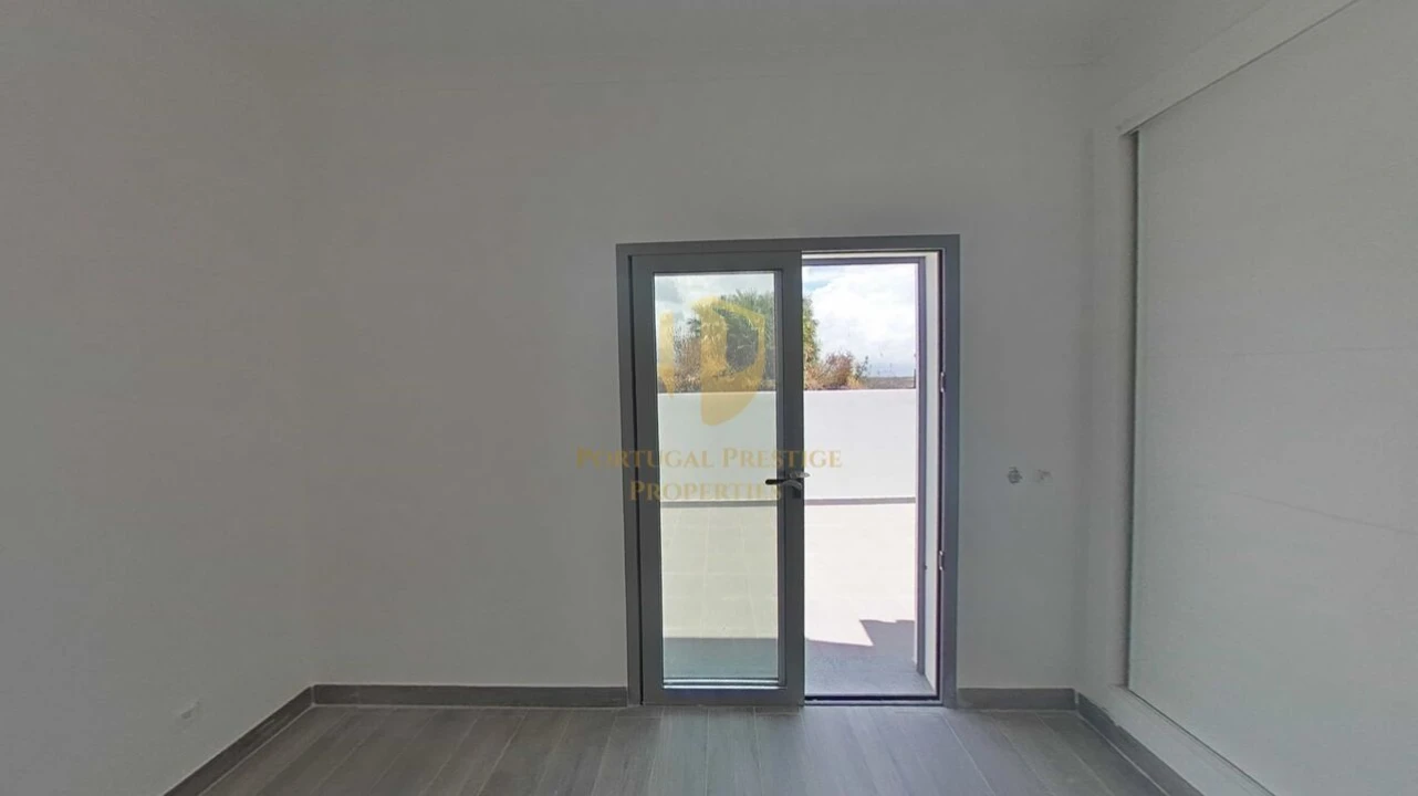 Moradia T3 para Venda em Castro Marim Foto 17