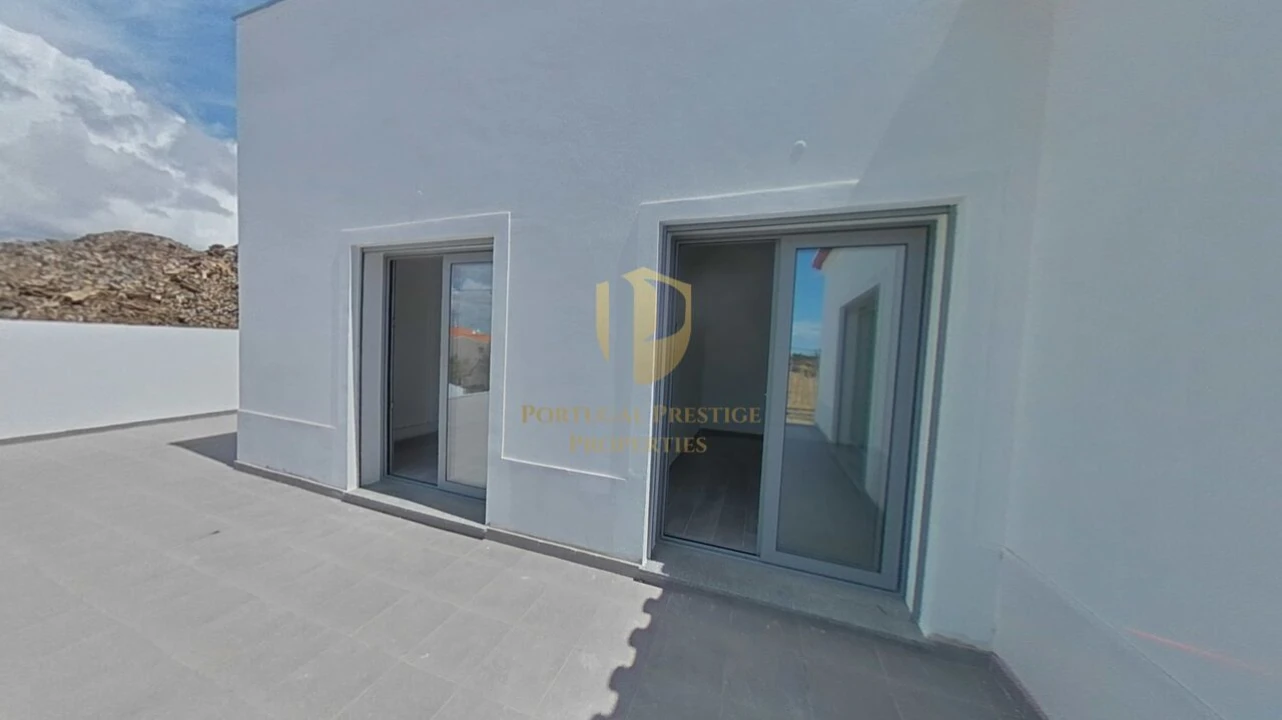 Moradia T3 para Venda em Castro Marim Foto 38