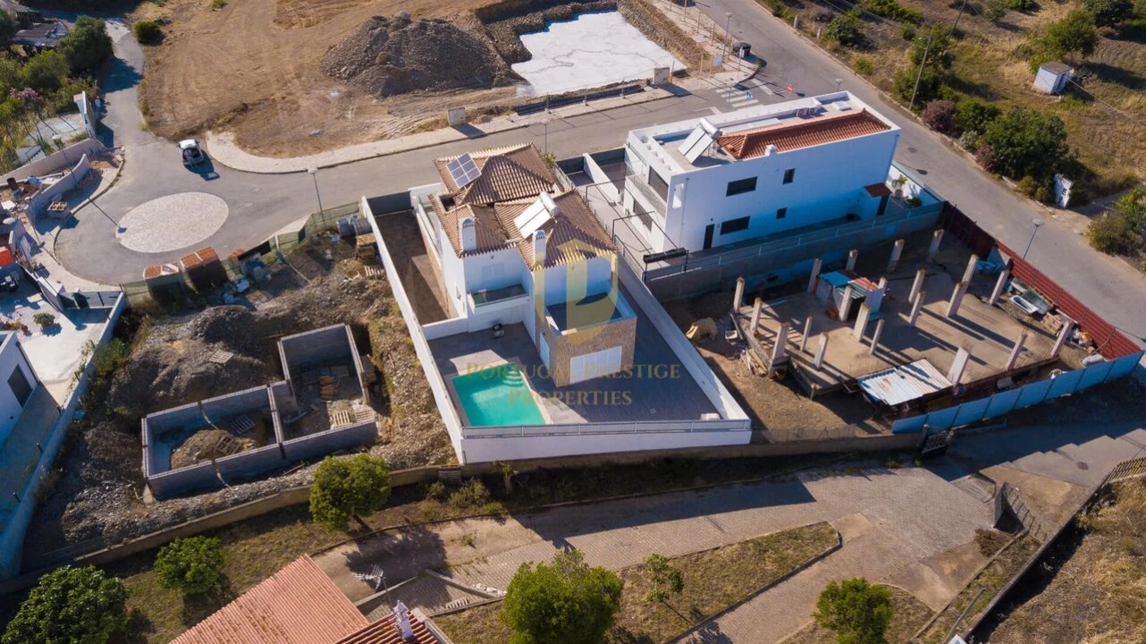 Moradia T4 para Venda em Castro Marim Foto 51