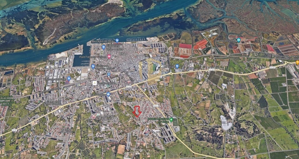 Terreno para Venda em Quelfes Foto 7