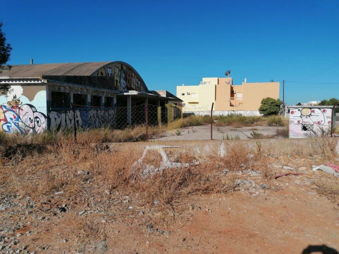 Terreno para Venda em Quelfes Foto 15