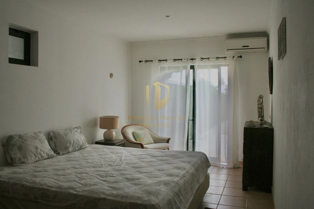 Moradia T5 para Venda em Vila Nova de Cacela Foto 52