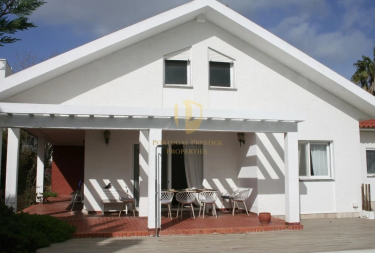 Moradia T5 para Venda em Vila Nova de Cacela Foto 2