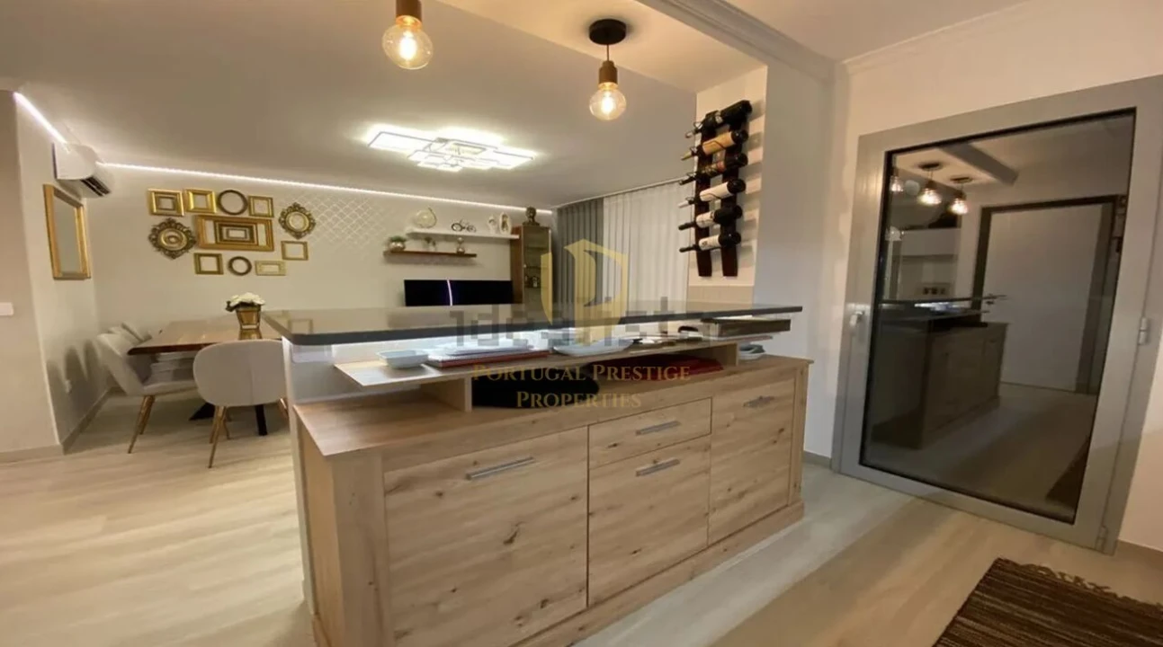 Apartamento T3 para Venda em Vila Nova de Cacela Foto 2