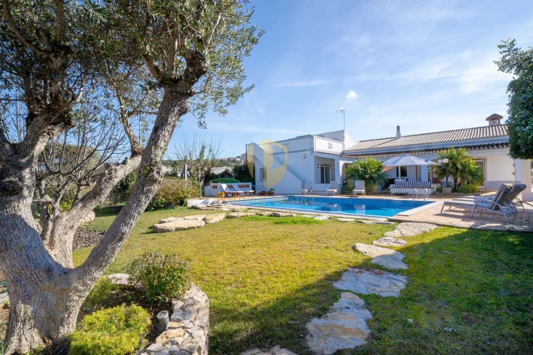 Moradia T4 para Venda em São Brás de Alportel Foto 4