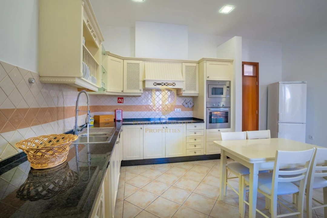 Moradia T4 para Venda em São Brás de Alportel Foto 30