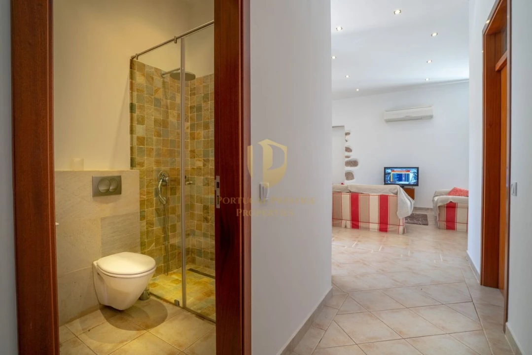 Moradia T4 para Venda em São Brás de Alportel Foto 33